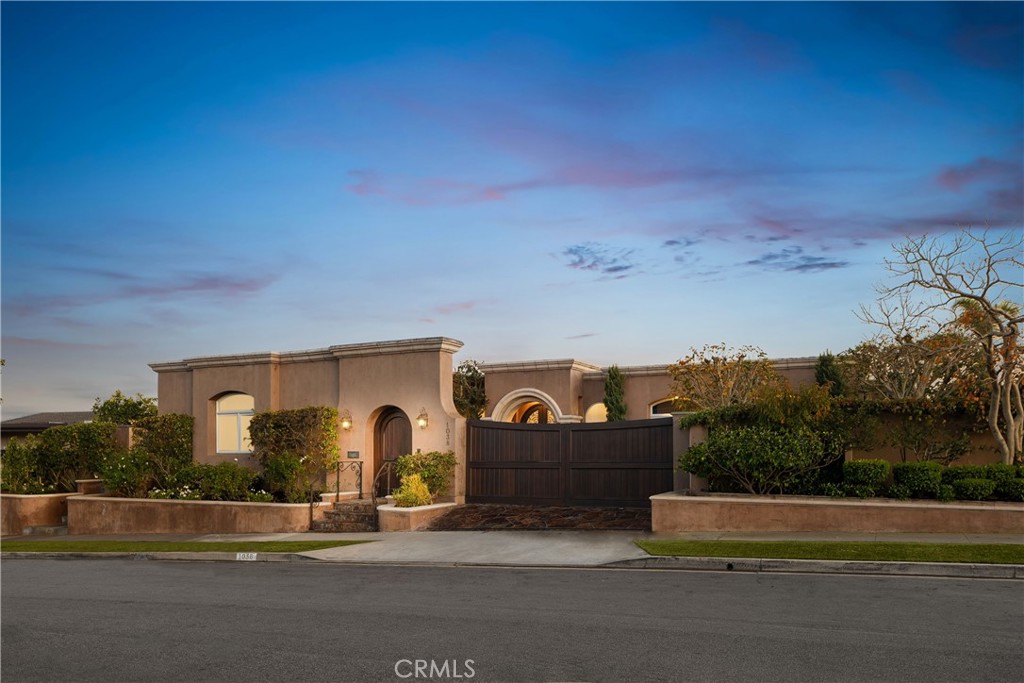 MLS #OC25269144 image #1