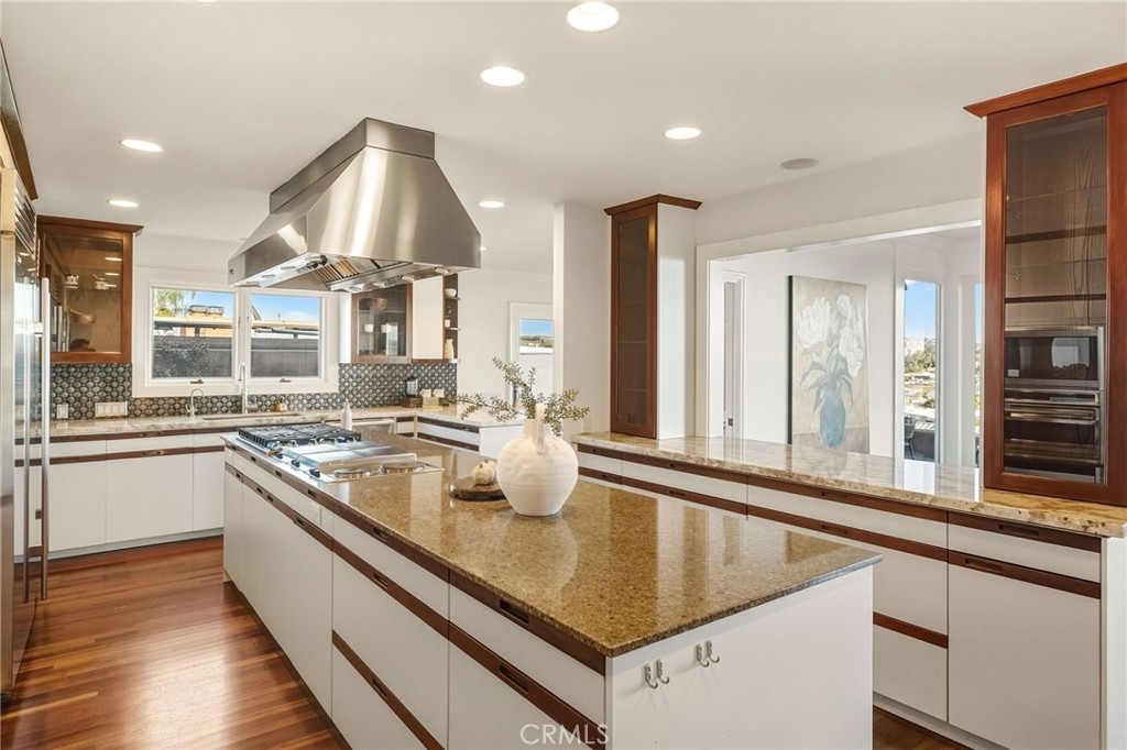 MLS #OC25269144 image #22