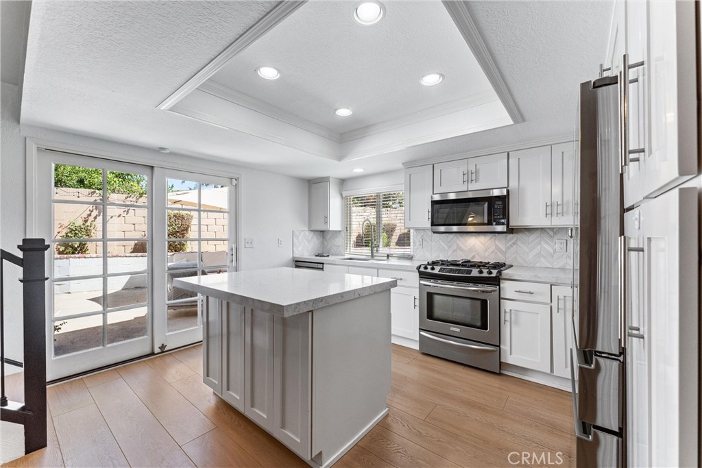 MLS #OC25269160 image #12