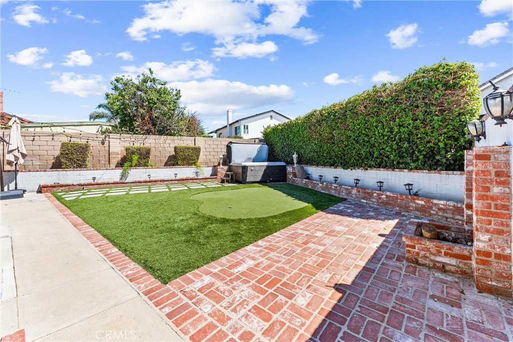 MLS #OC25269160 image #18