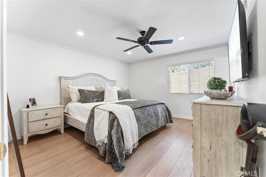 MLS #OC25269160 image #20