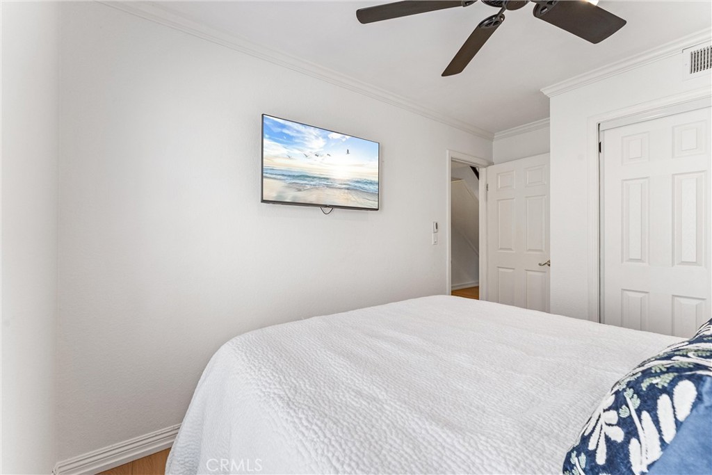 MLS #OC25269160 image #25