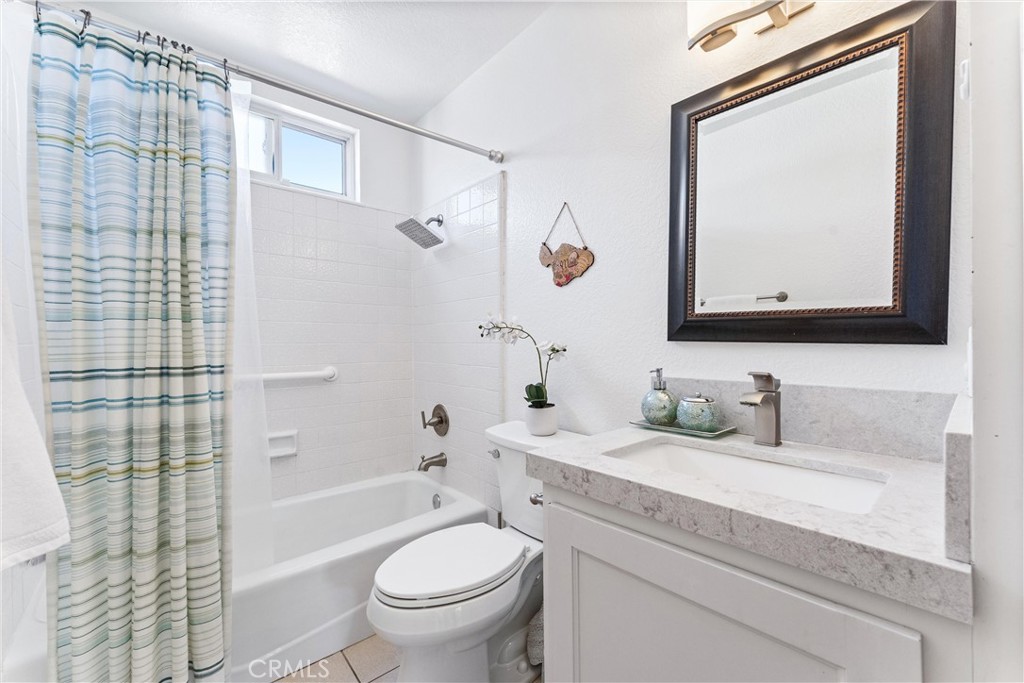 MLS #OC25269160 image #26