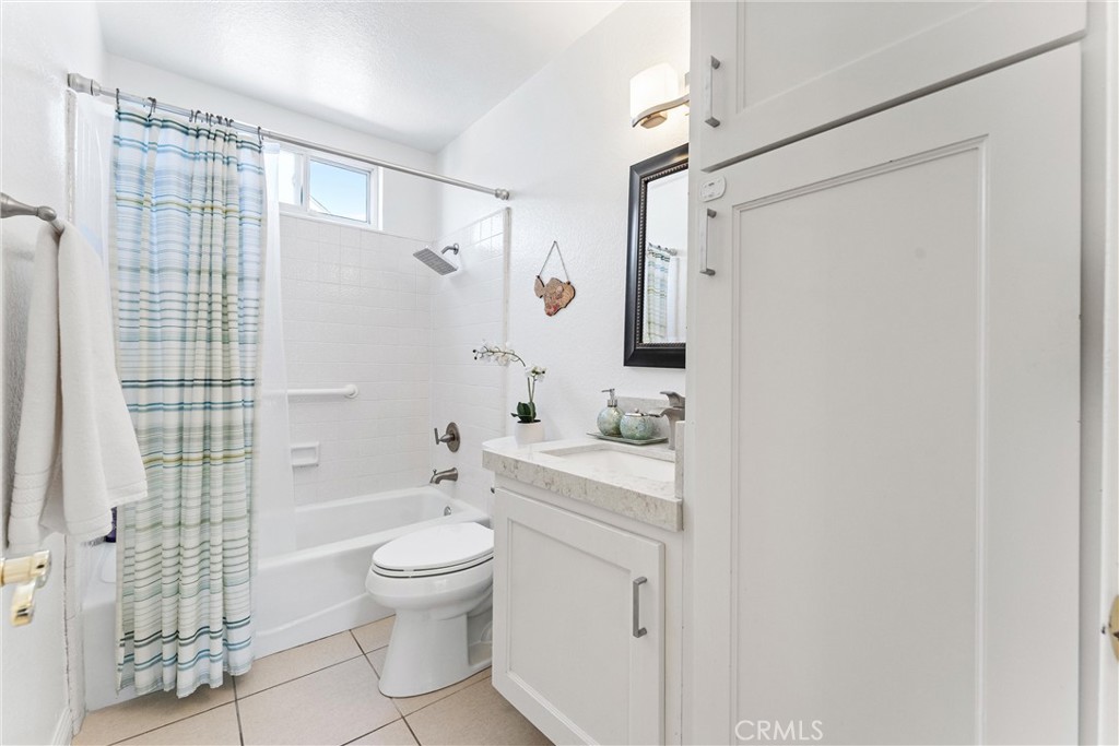 MLS #OC25269160 image #27