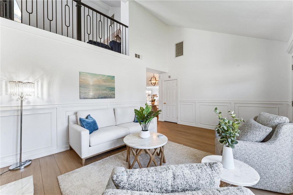 MLS #OC25269160 image #7