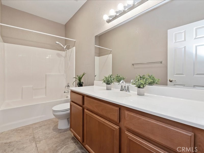 MLS #OC25269162 image #34