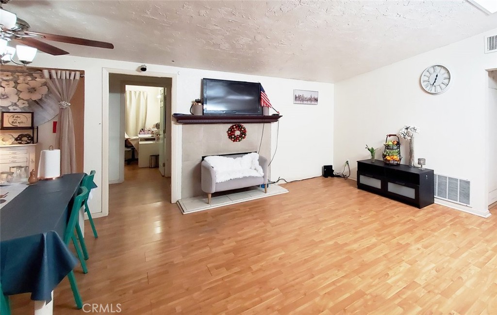 MLS #OC25269200 image #19