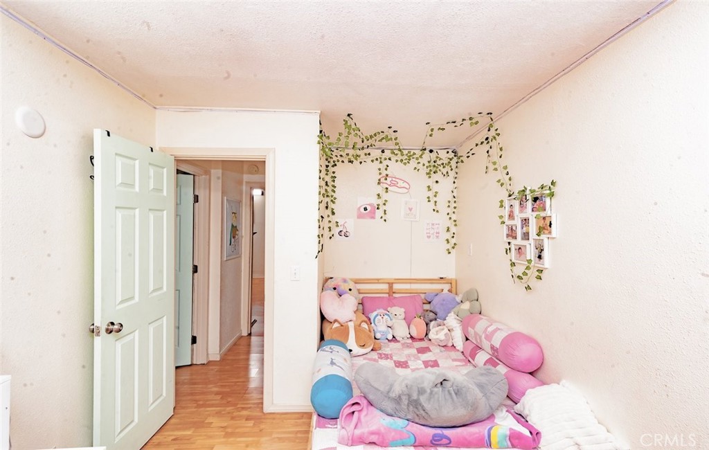 MLS #OC25269200 image #24