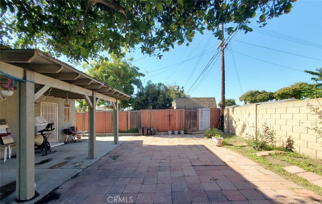 MLS #OC25269200 image #32