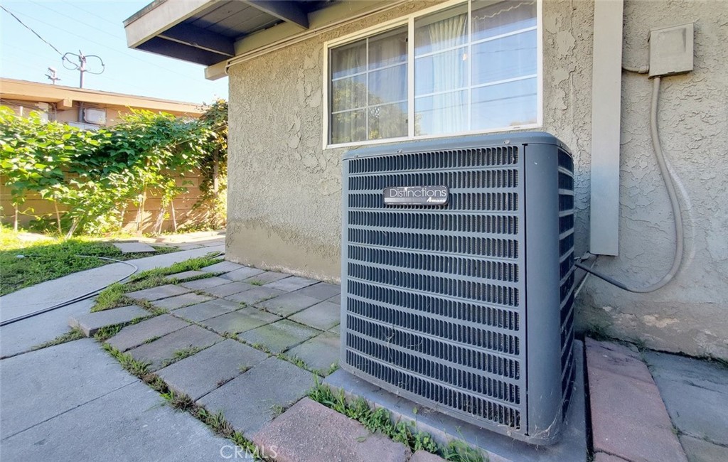 MLS #OC25269200 image #6