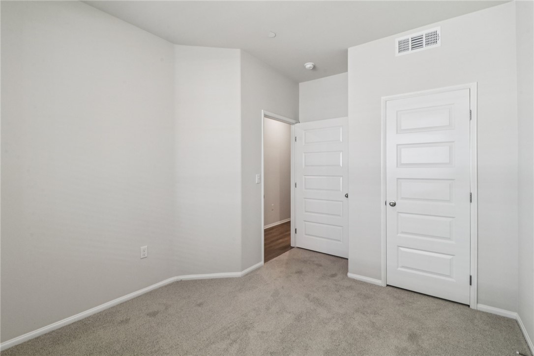 MLS #OC25269275 image #12