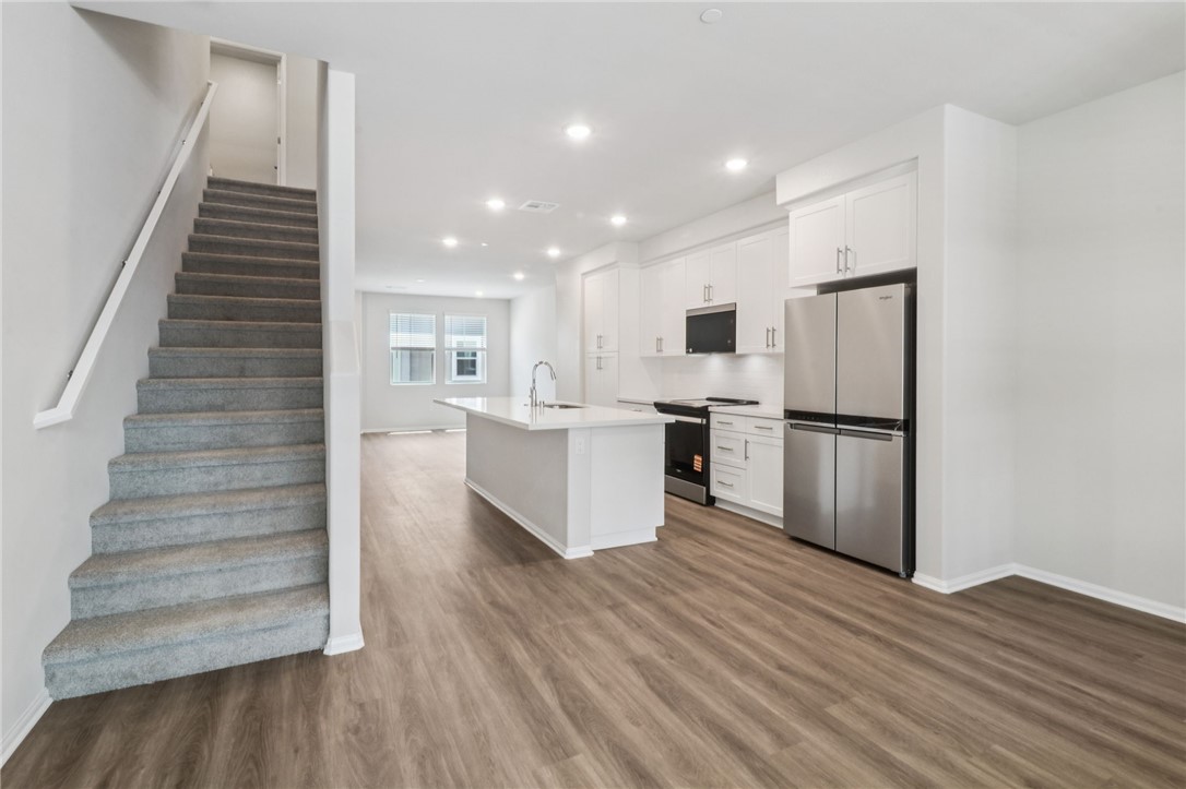 MLS #OC25269275 image #9