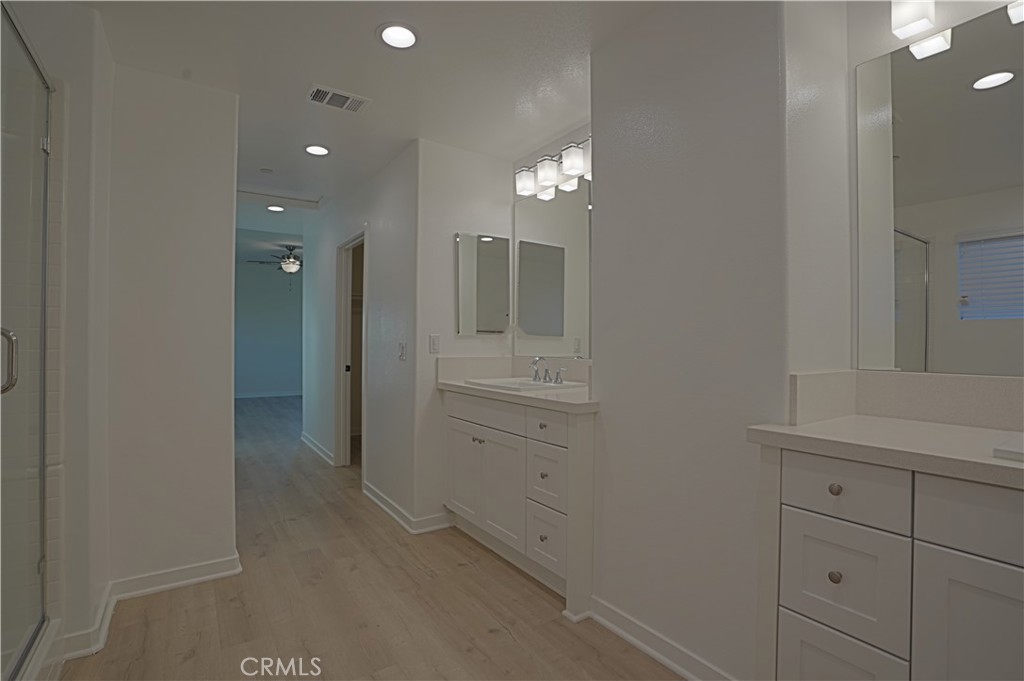 MLS #OC25269301 image #15