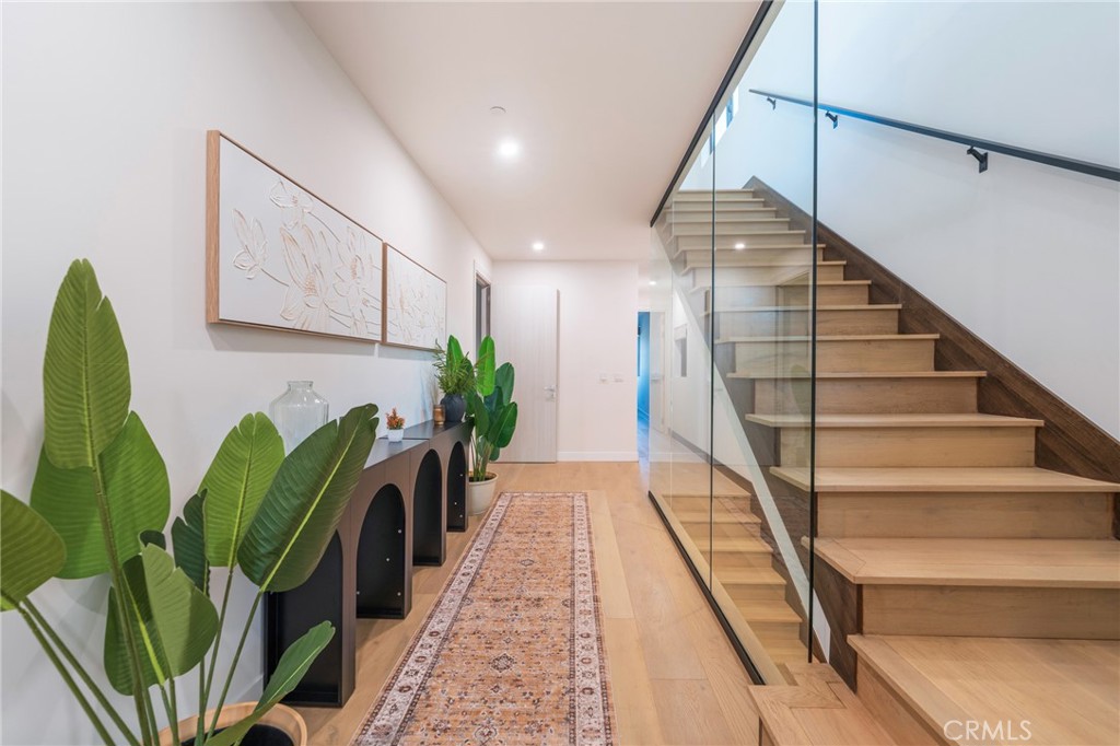 MLS #OC25269306 image #28