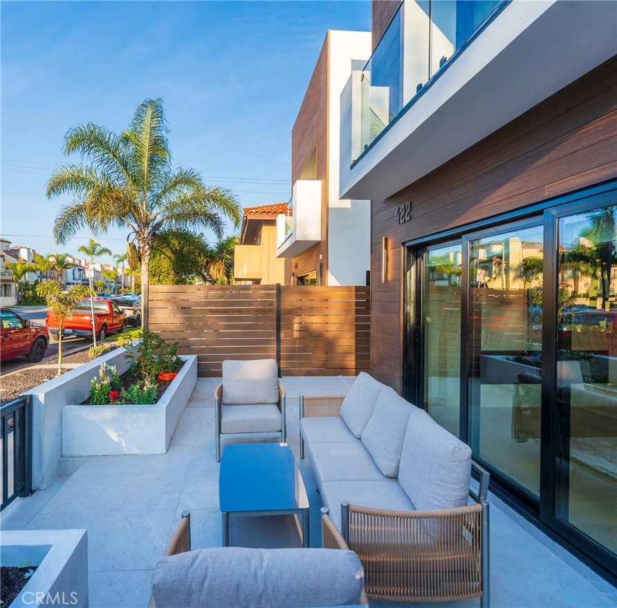 MLS #OC25269306 image #3