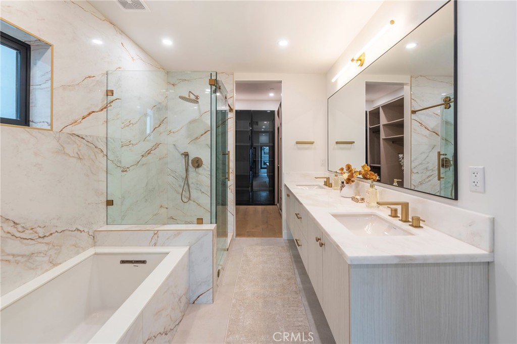 MLS #OC25269306 image #31