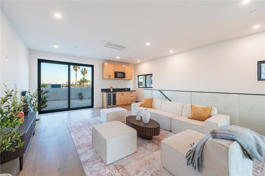 MLS #OC25269306 image #35