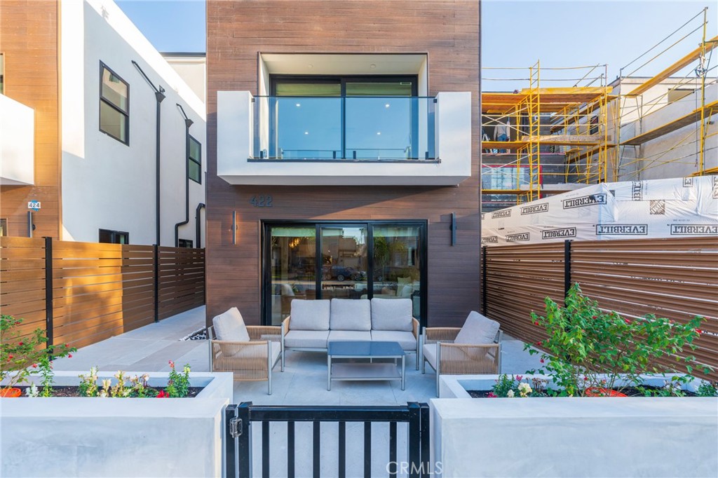 MLS #OC25269306 image #4