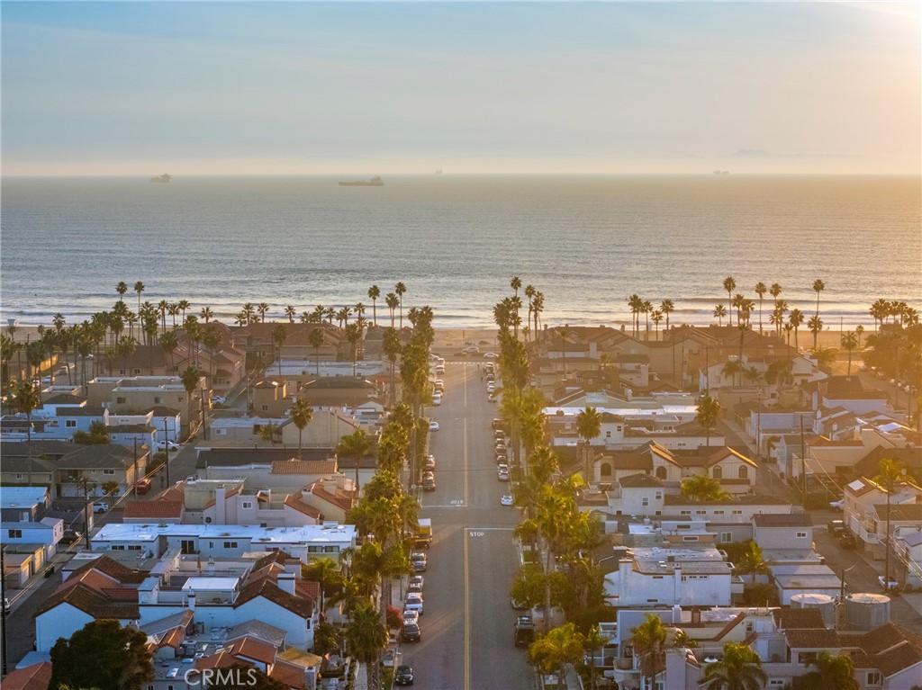 MLS #OC25269306 image #48