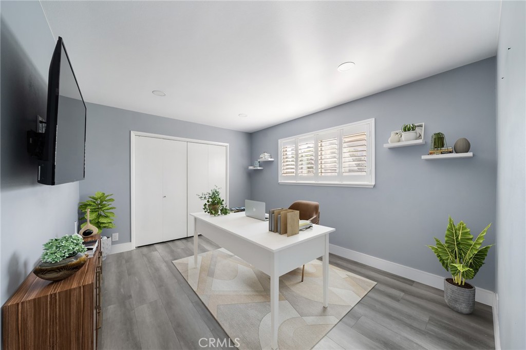 MLS #OC25269311 image #17