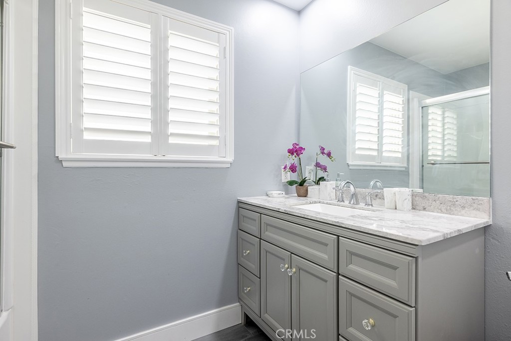 MLS #OC25269311 image #21