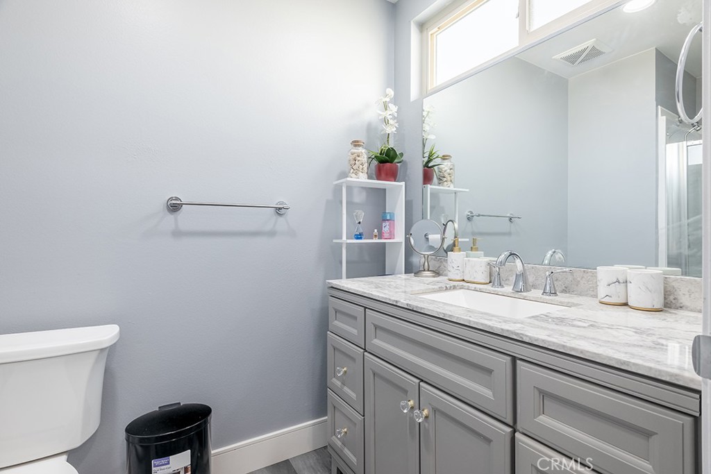 MLS #OC25269311 image #29