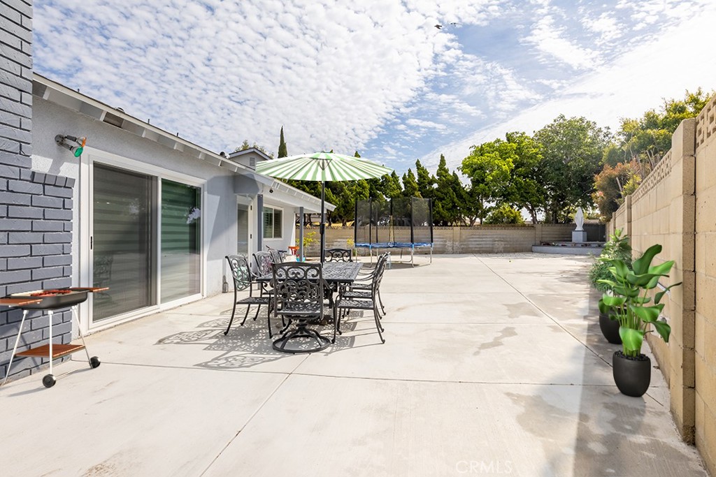 MLS #OC25269311 image #31