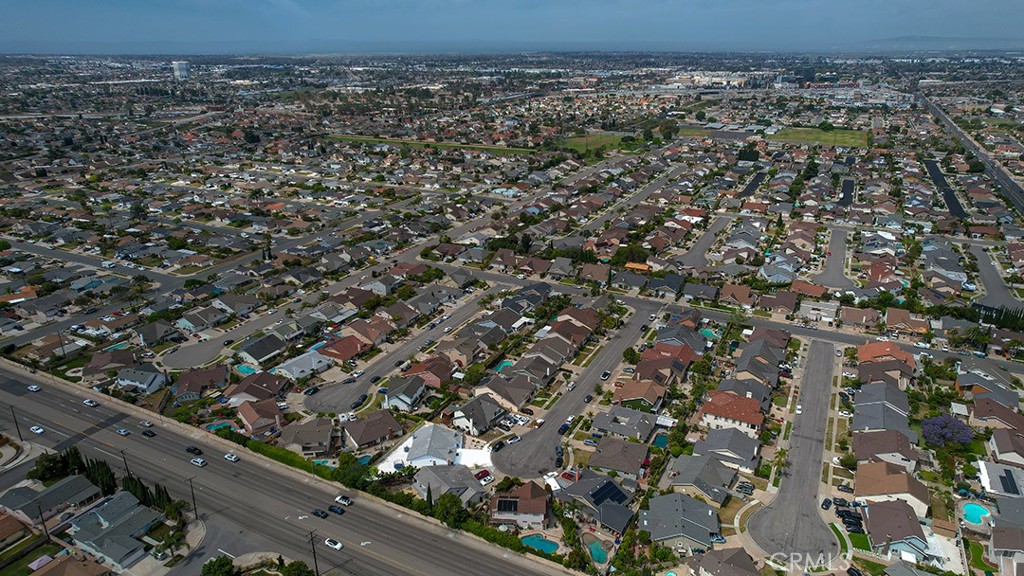 MLS #OC25269311 image #44