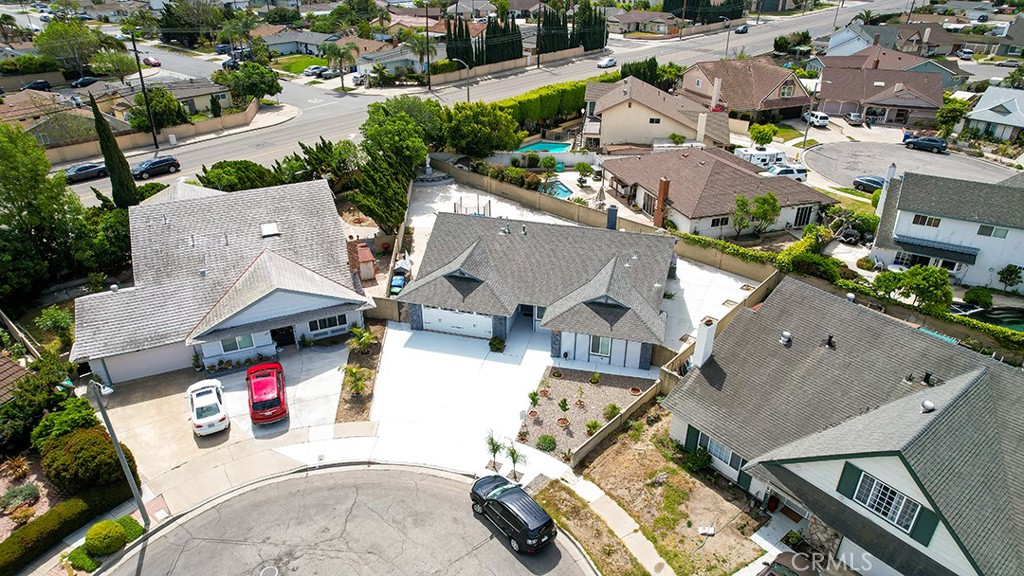 MLS #OC25269311 image #49