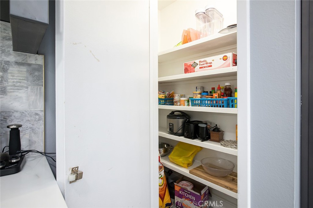 MLS #OC25269311 image #9