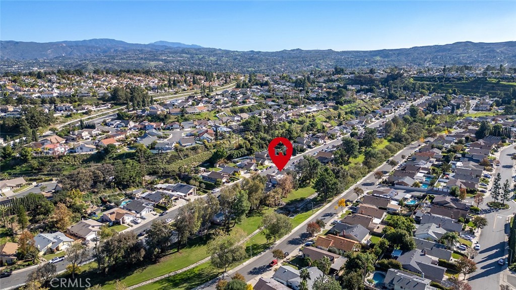 MLS #OC25269322 image #21