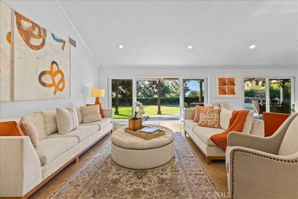 MLS #OC25269348 image #6