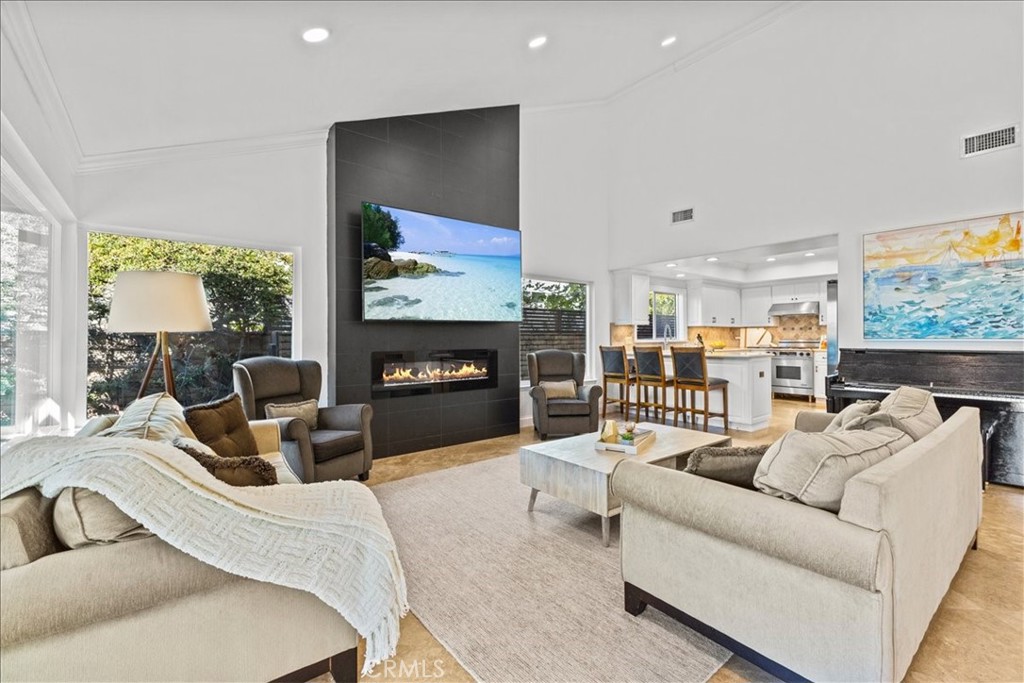 MLS #OC25269348 image #7