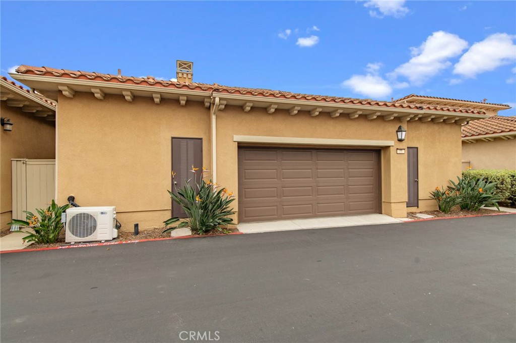 MLS #OC25269357 image #34