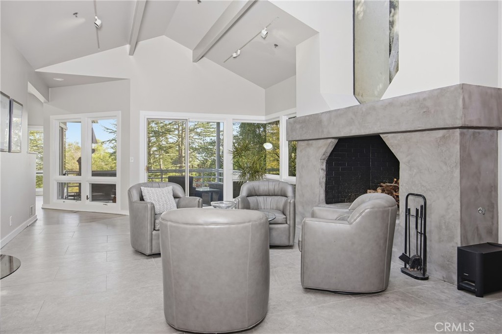 MLS #OC25269364 image #10