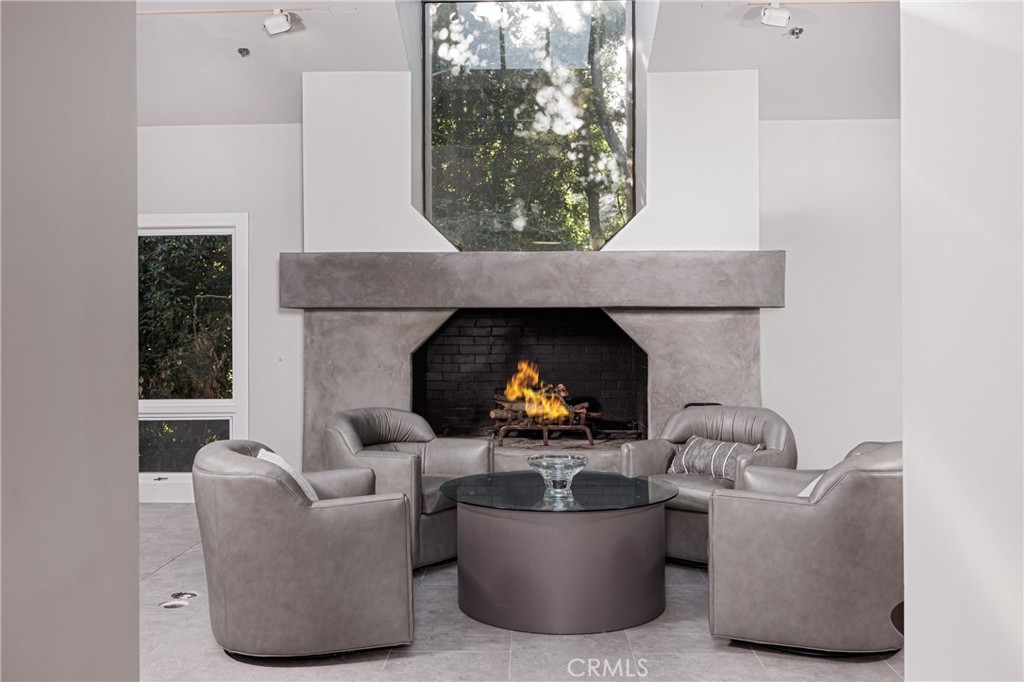 MLS #OC25269364 image #11