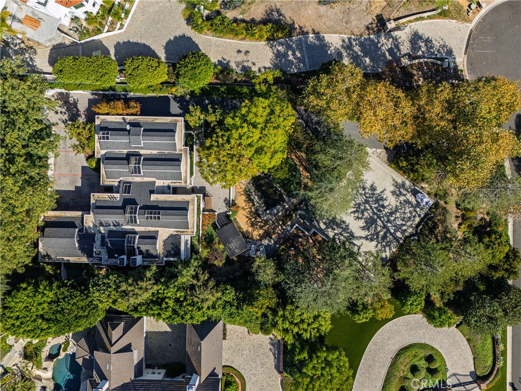 MLS #OC25269364 image #32