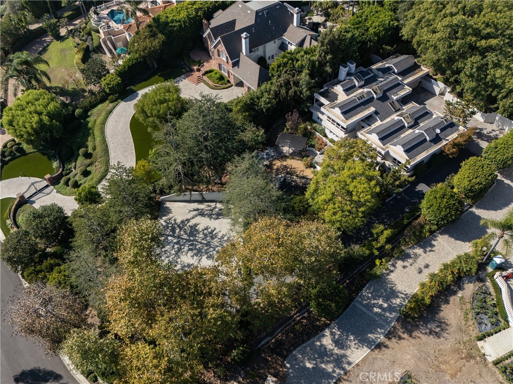 MLS #OC25269364 image #36