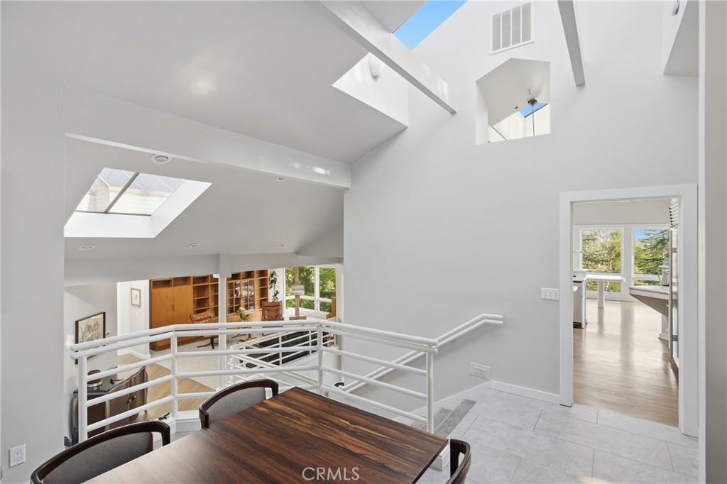 MLS #OC25269364 image #5