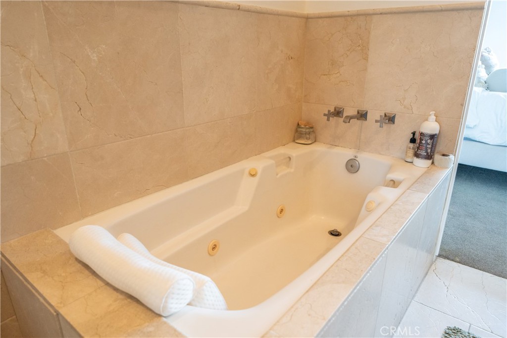 MLS #OC25269379 image #12