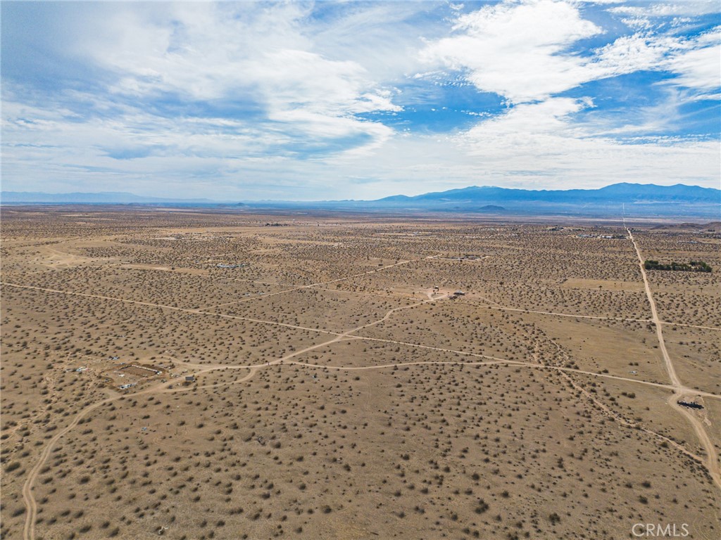 MLS #OC25269380 image #11