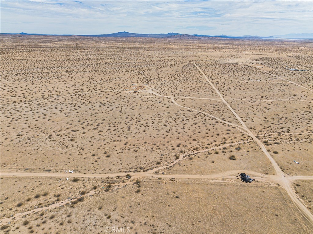 MLS #OC25269380 image #13