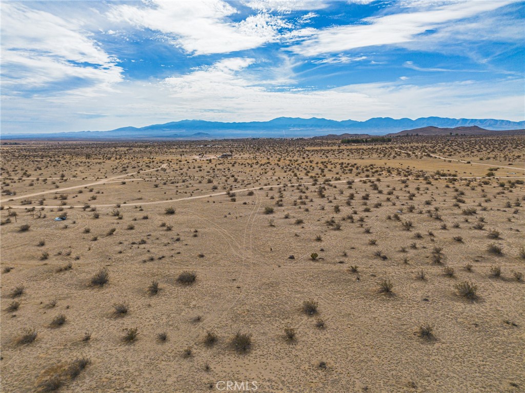 MLS #OC25269380 image #21