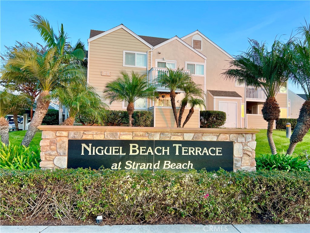 MLS #OC25269387 image #1