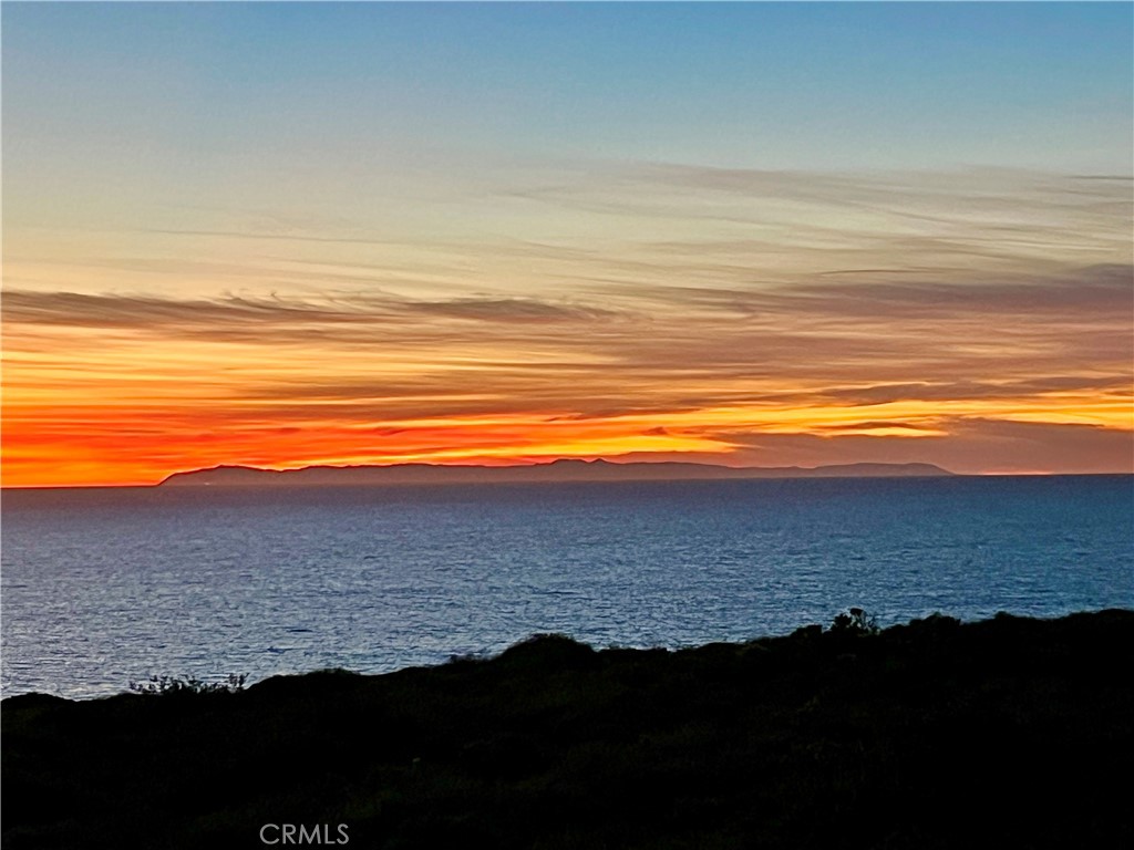 MLS #OC25269387 image #24