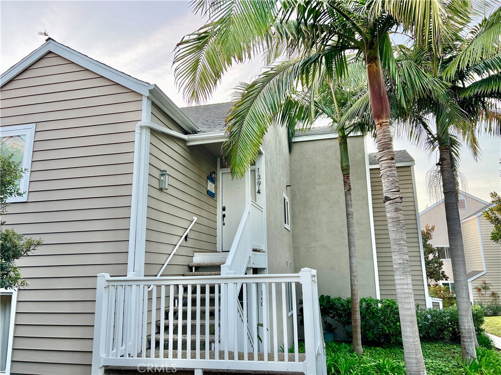 MLS #OC25269387 image #4