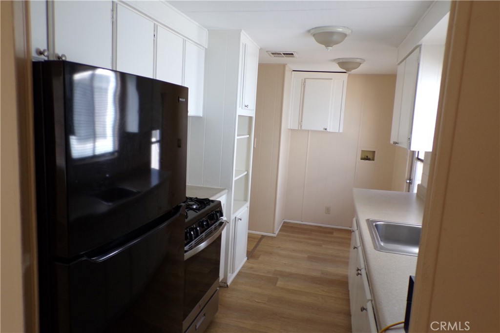 MLS #OC25269388 image #3