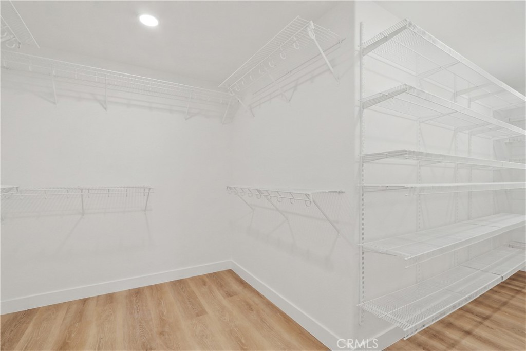 MLS #OC25269398 image #15