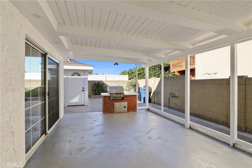 MLS #OC25269398 image #19