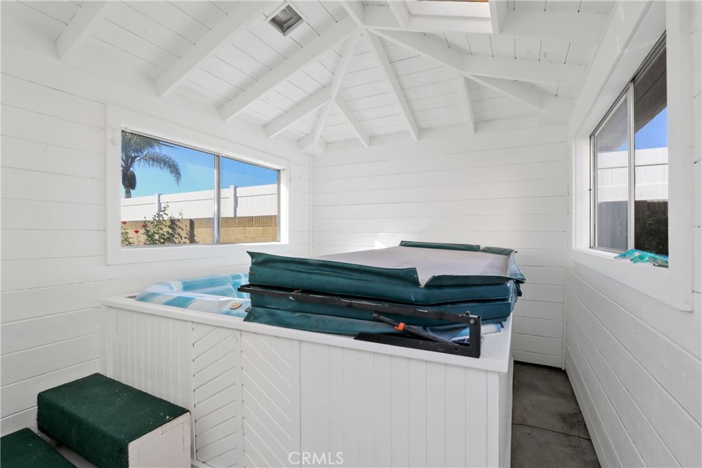 MLS #OC25269398 image #22